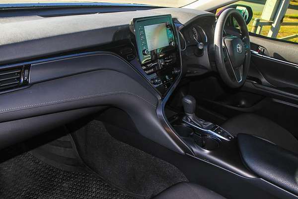 2024 Toyota Camry Ascent AXVH70R