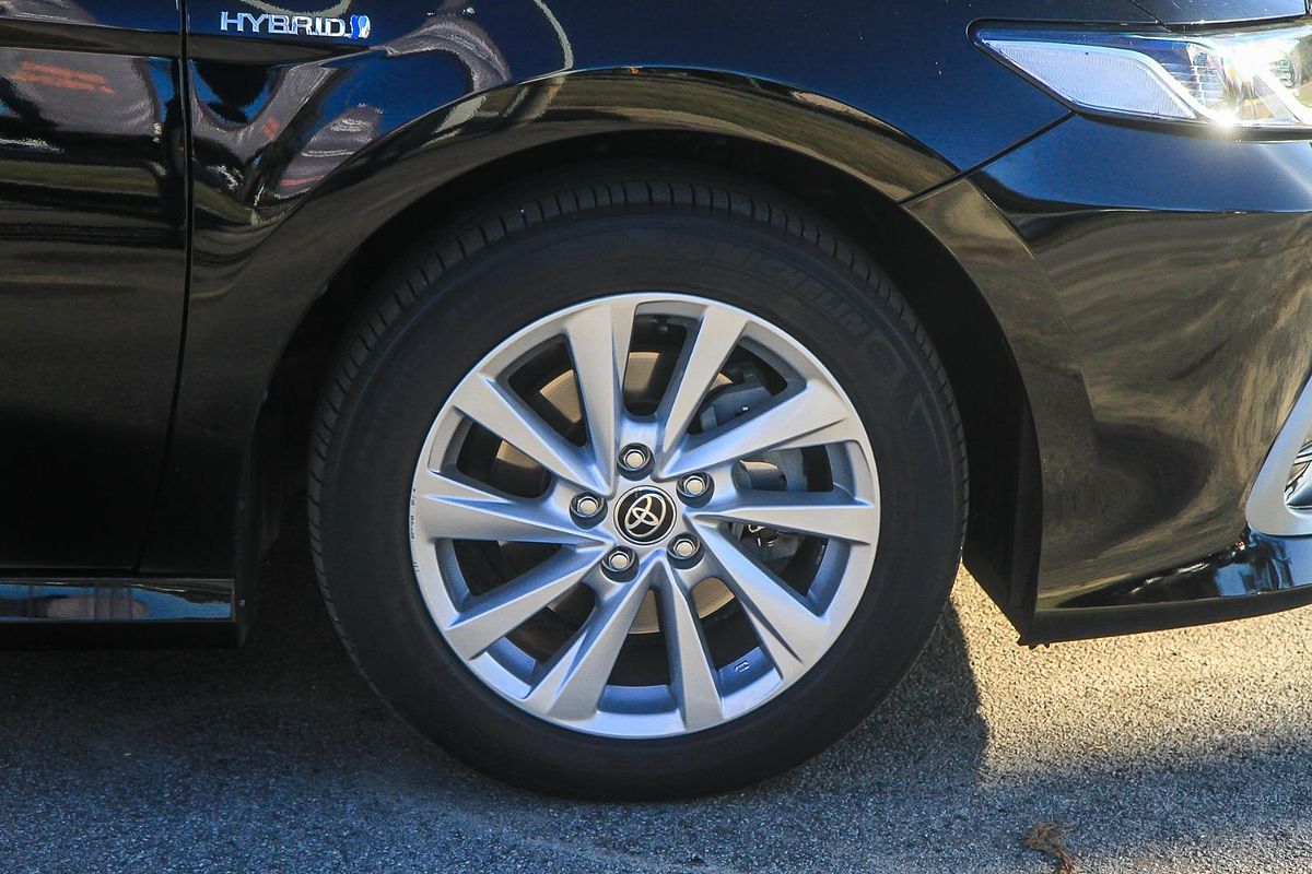 2024 Toyota Camry Ascent AXVH70R