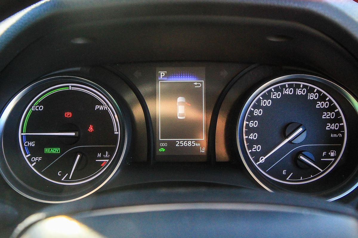 2024 Toyota Camry Ascent AXVH70R