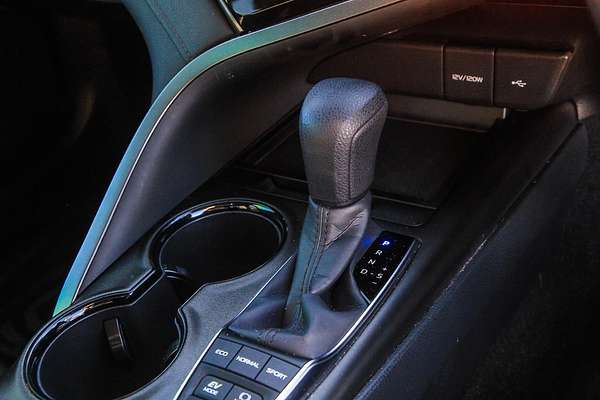 2024 Toyota Camry Ascent AXVH70R