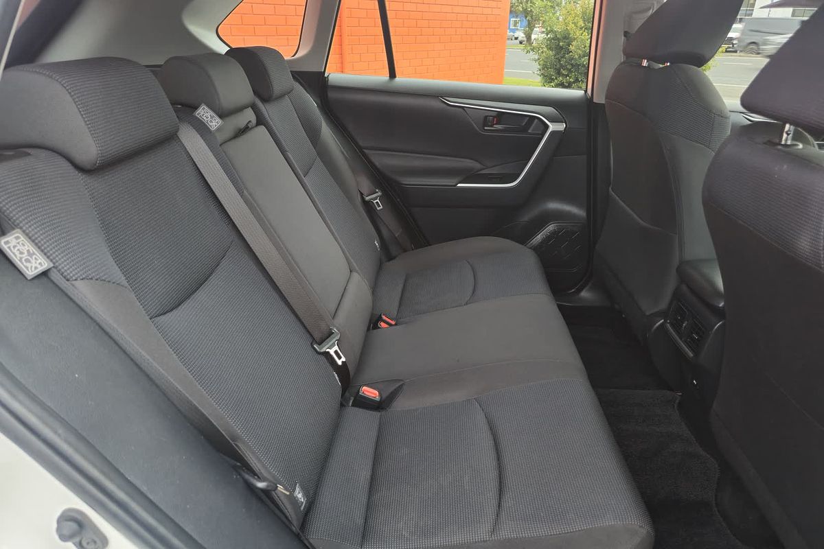 2022 Toyota RAV4 GX AXAH52R