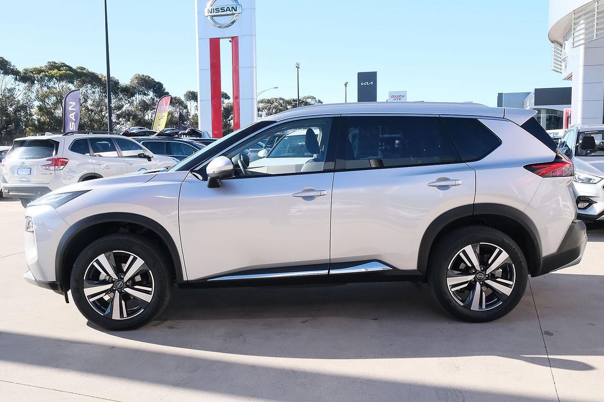 2025 Nissan X-TRAIL Ti T33