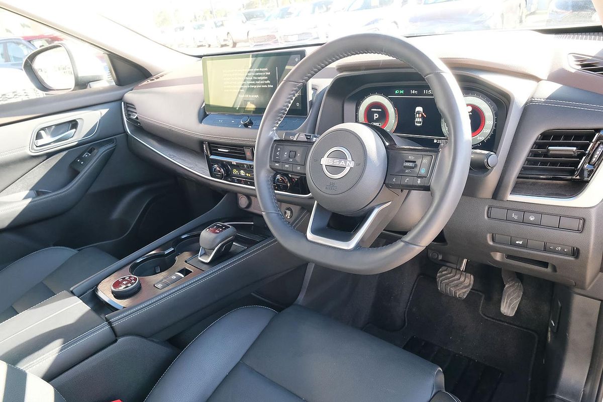 2025 Nissan X-TRAIL Ti T33