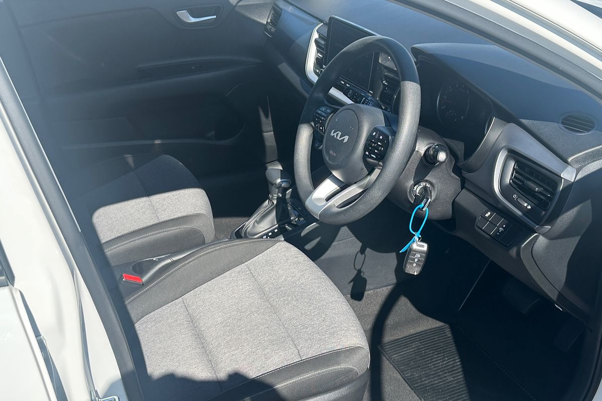 2022 Kia Stonic S YB