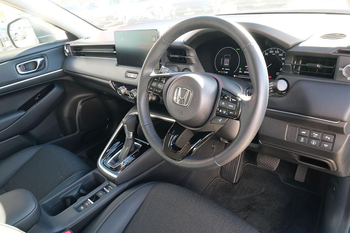2023 Honda HR-V e:HEV L