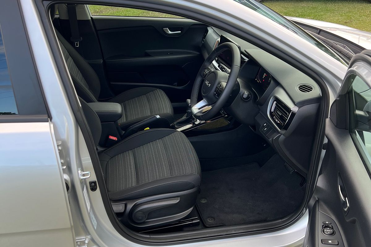 2024 Kia Stonic Sport YB