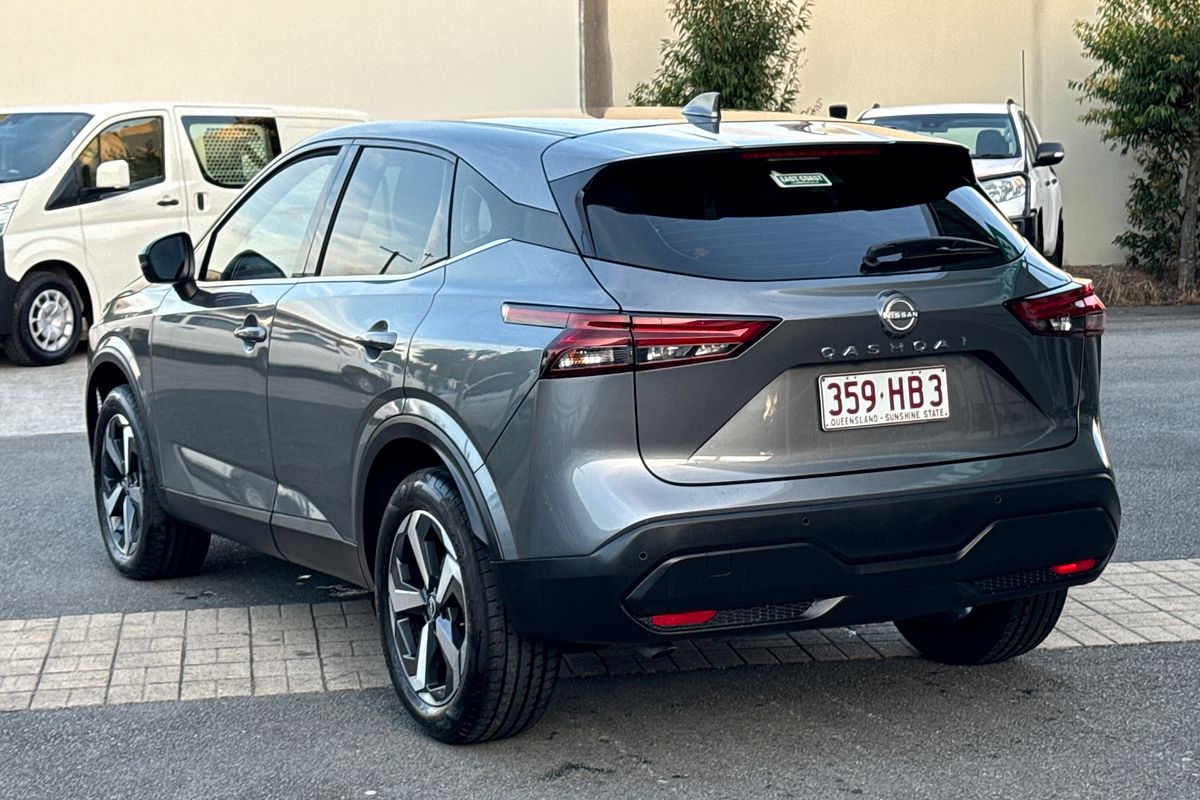2023 Nissan QASHQAI ST+ J12
