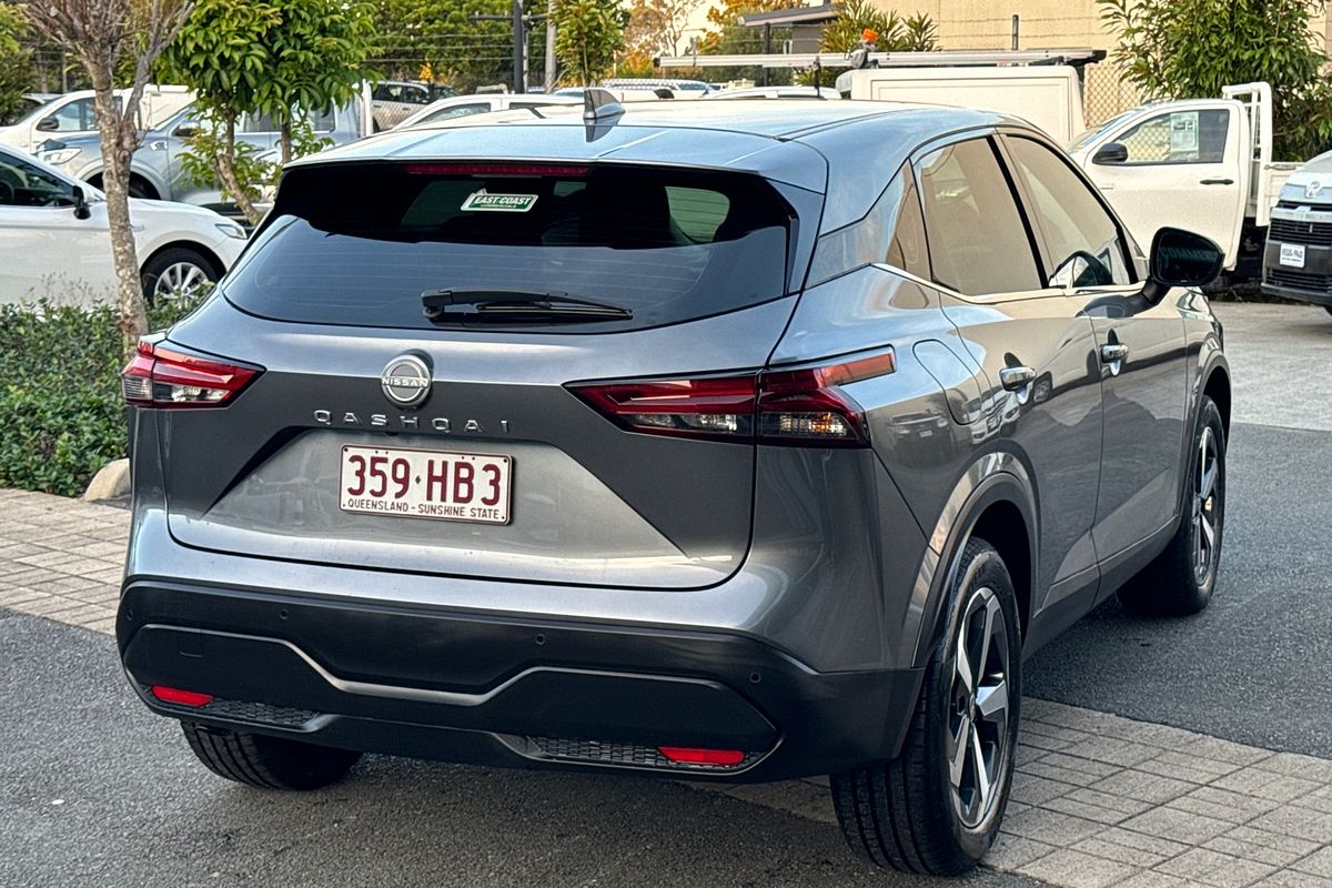 2023 Nissan QASHQAI ST+ J12