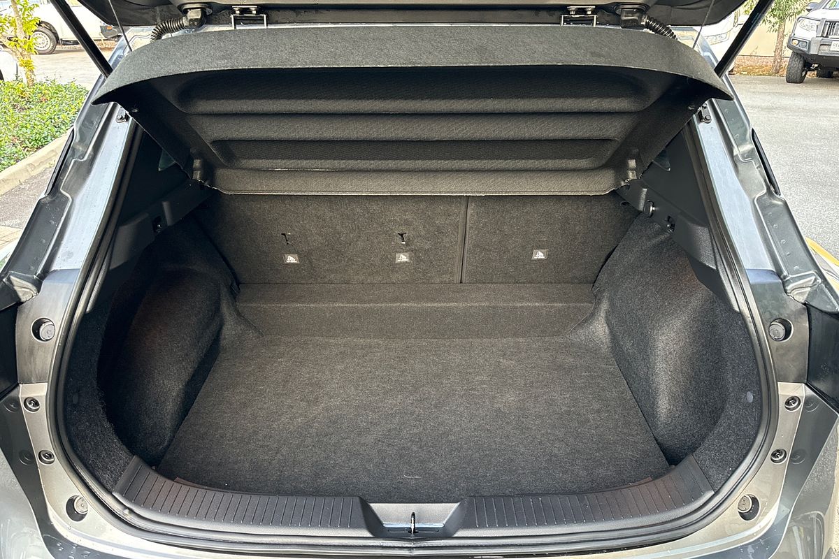 2023 Nissan QASHQAI ST+ J12