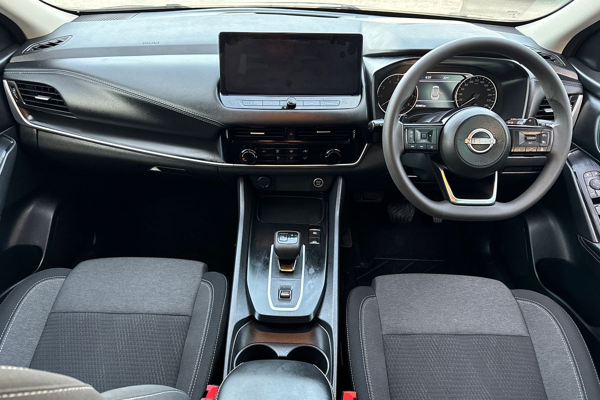 2023 Nissan QASHQAI ST+ J12
