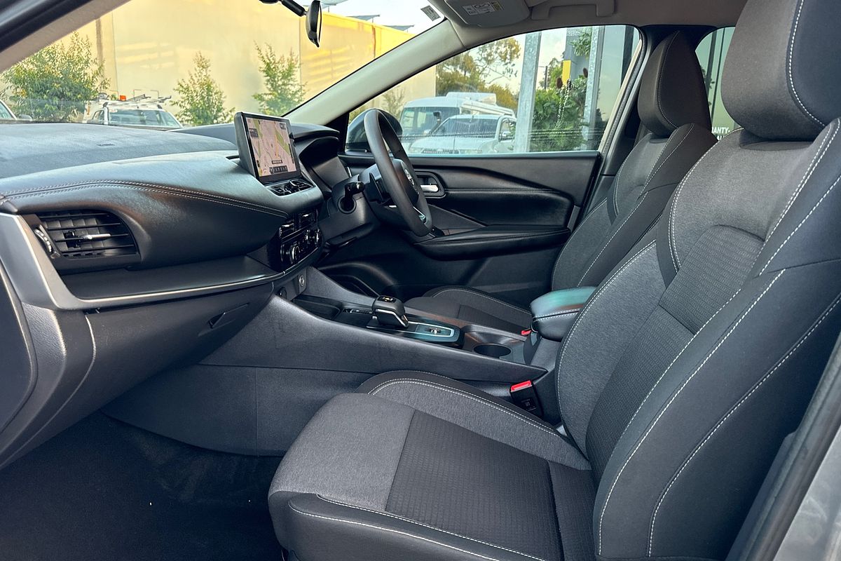 2023 Nissan QASHQAI ST+ J12
