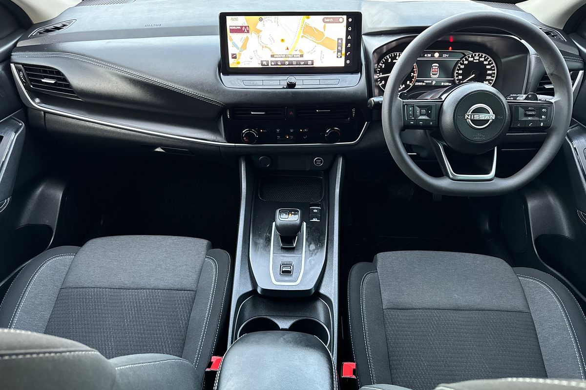2023 Nissan QASHQAI ST+ J12