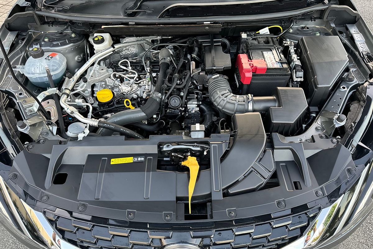 2023 Nissan QASHQAI ST+ J12