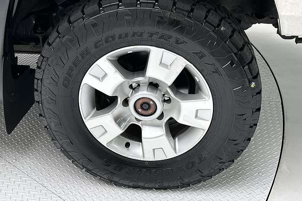 2016 Nissan Patrol ST Y61