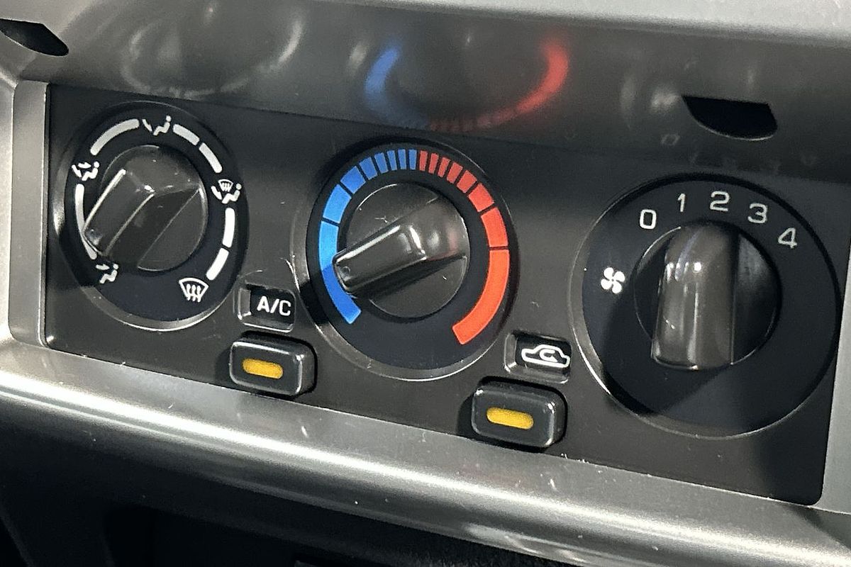 2016 Nissan Patrol ST Y61