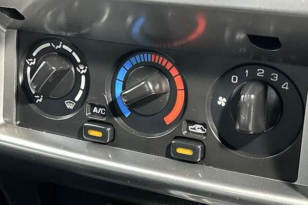 2016 Nissan Patrol ST Y61