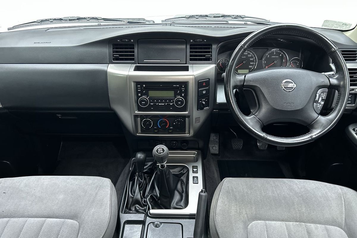 2016 Nissan Patrol ST Y61