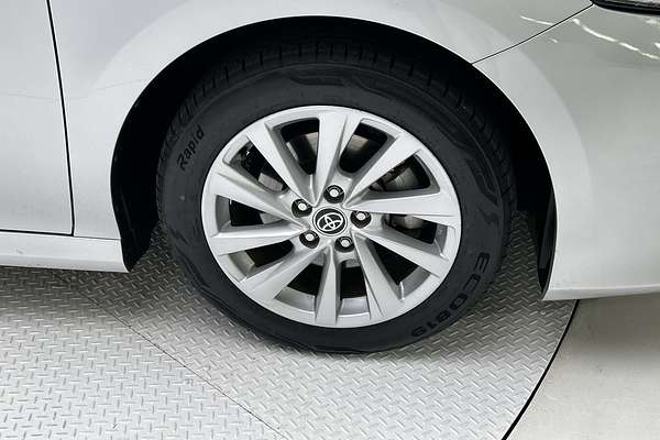 2022 Toyota Camry Ascent AXVH70R