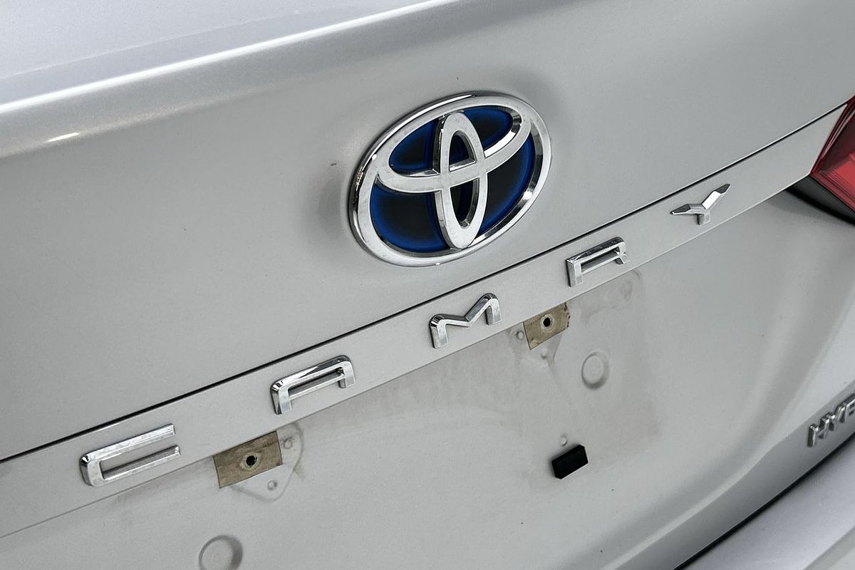 2022 Toyota Camry Ascent AXVH70R