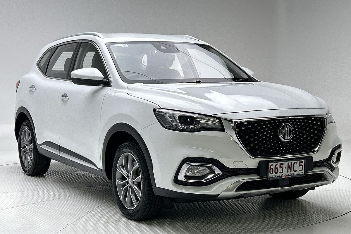 2022 MG HS Vibe SAS23