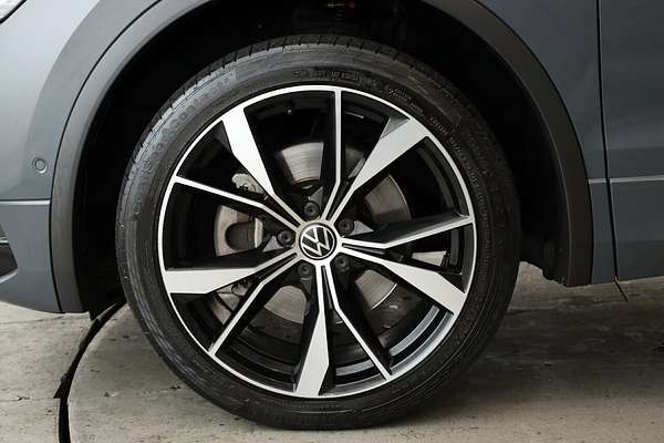 2023 Volkswagen Tiguan 162TSI R-Line 5N