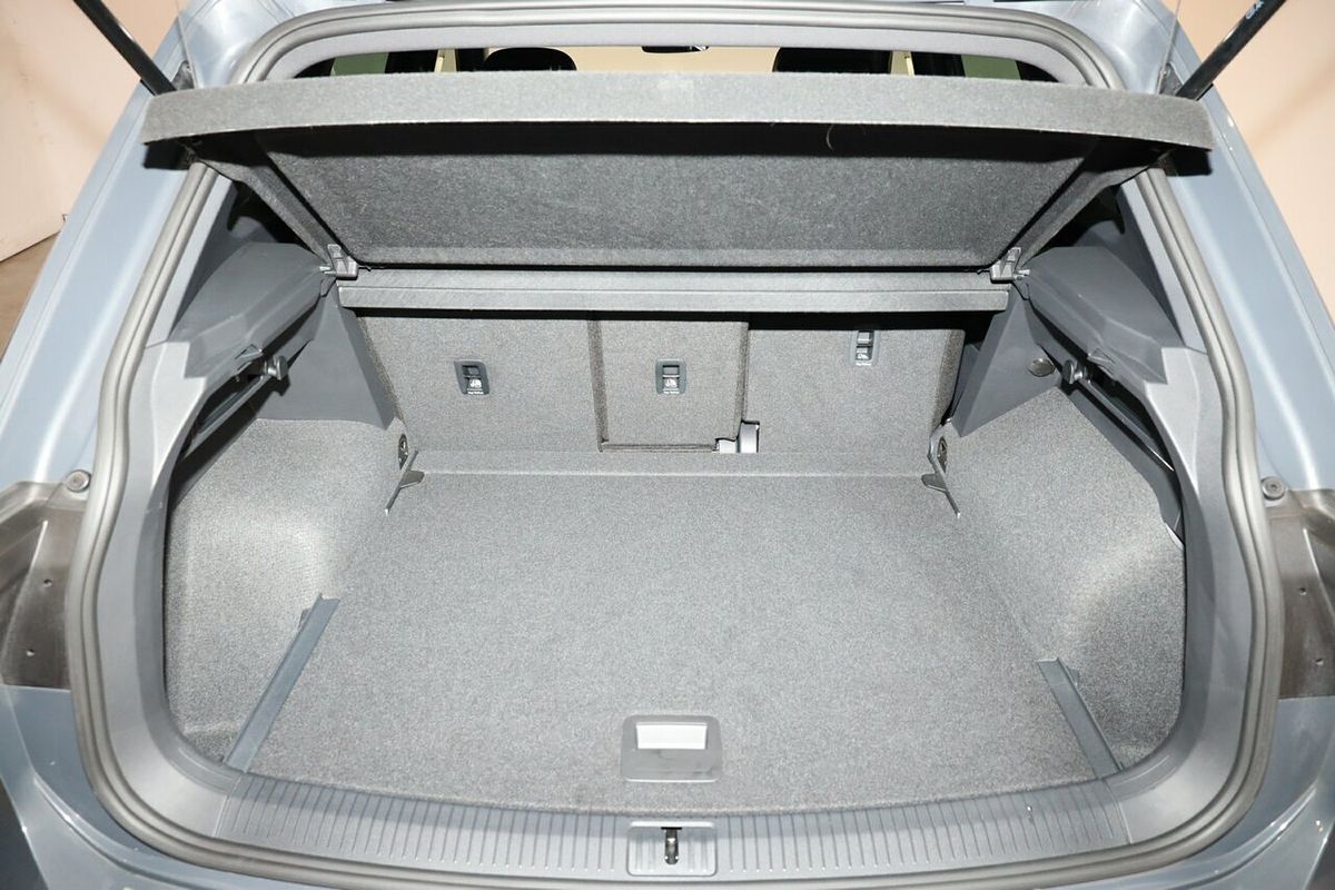 2023 Volkswagen Tiguan 162TSI R-Line 5N