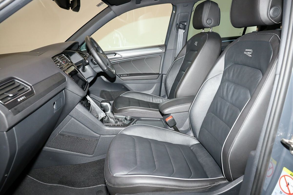 2023 Volkswagen Tiguan 162TSI R-Line 5N