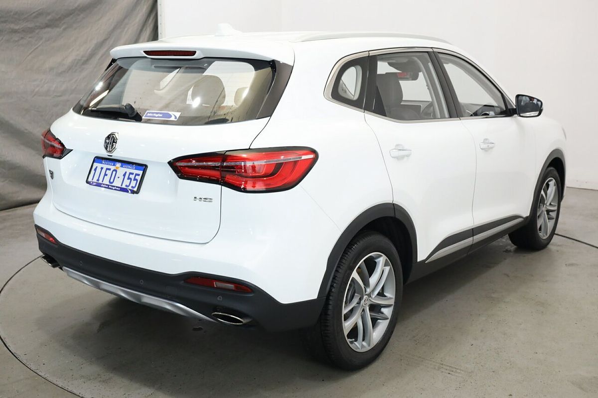 2024 MG HS Excite SAS23