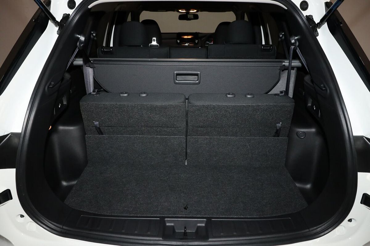 2024 Mitsubishi Outlander LS ZM