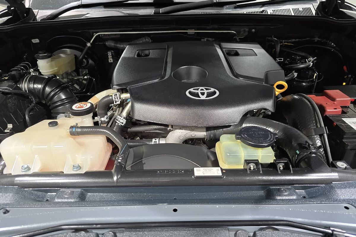 2019 Toyota Hilux SR GUN126R 4X4