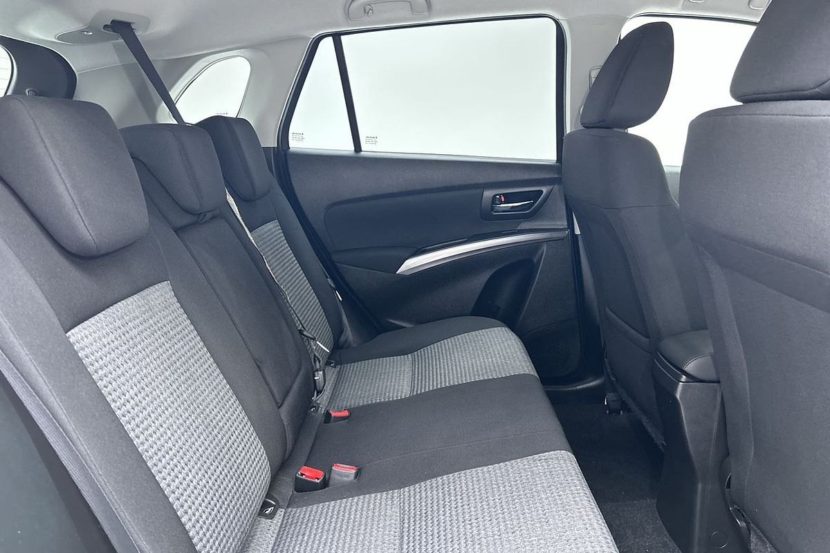 2023 Suzuki S-Cross GL+ JYB