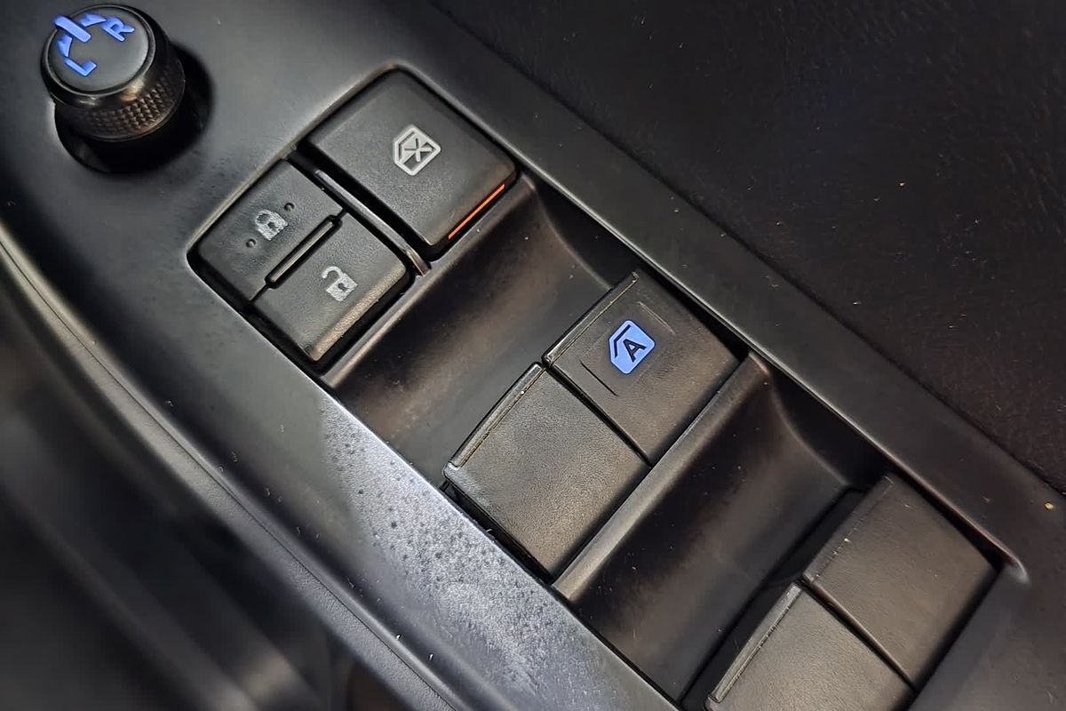 2019 Toyota Hilux SR GUN126R 4X4