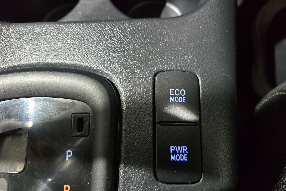2019 Toyota Hilux SR GUN126R 4X4