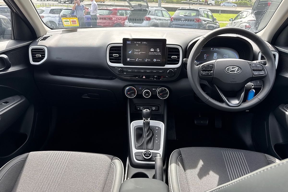 2024 Hyundai Venue Active QX.V5