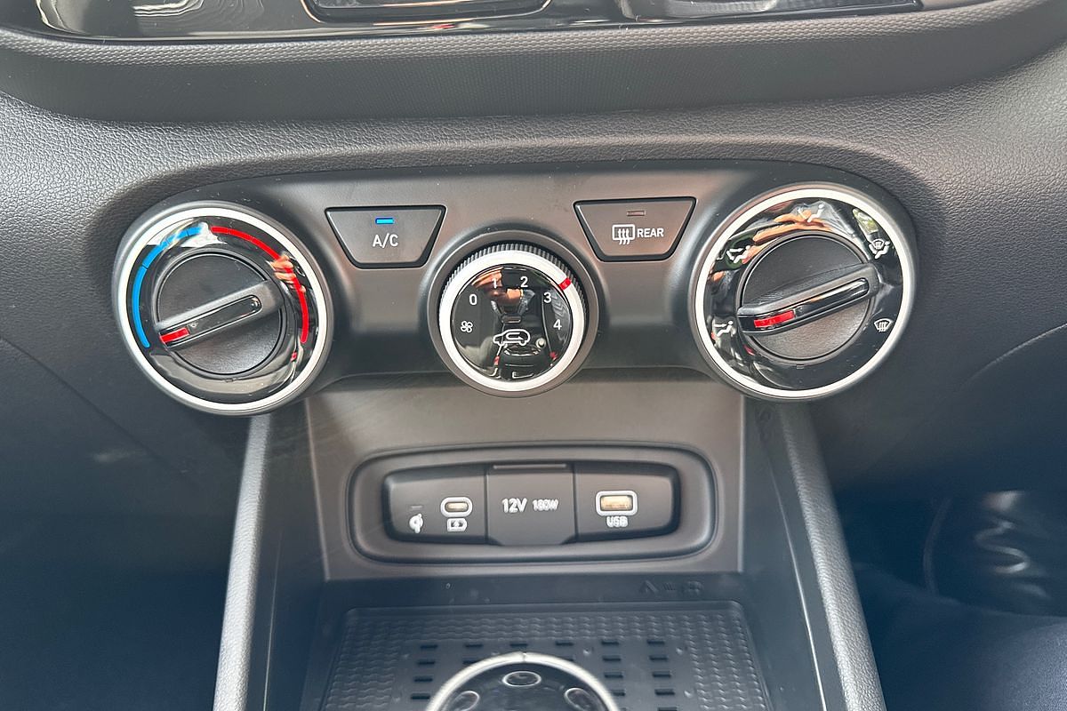 2024 Hyundai Venue Active QX.V5
