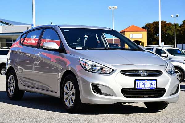 2017 Hyundai Accent Active RB4