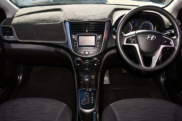 2017 Hyundai Accent Active RB4