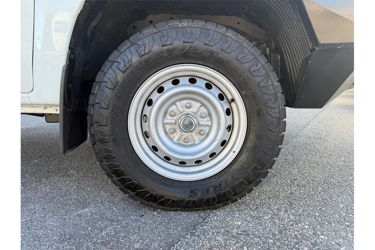 2022 Mitsubishi Triton GLX MR 4X4
