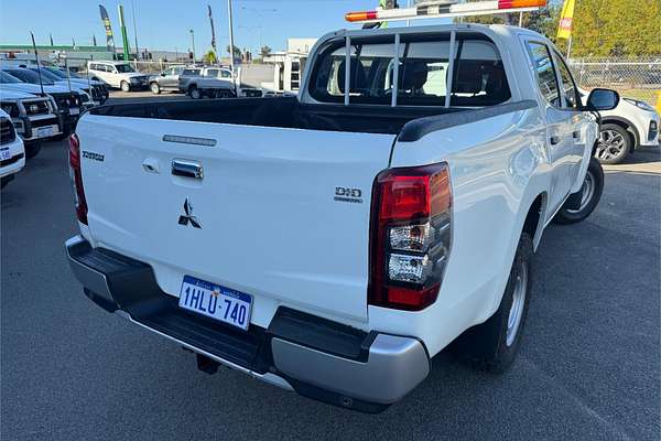 2022 Mitsubishi Triton GLX MR 4X4