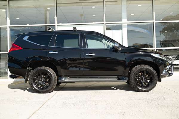 2019 Mitsubishi Pajero Sport Black Edition QE
