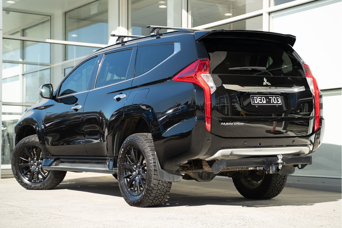 2019 Mitsubishi Pajero Sport Black Edition QE