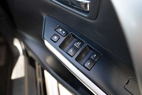 2019 Mitsubishi Pajero Sport Black Edition QE