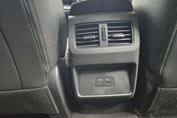 2025 Nissan X-TRAIL ST-L T33