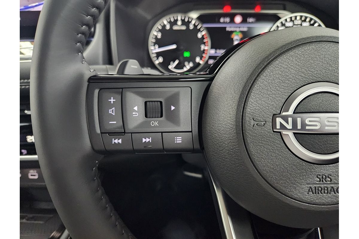 2025 Nissan X-TRAIL ST-L T33