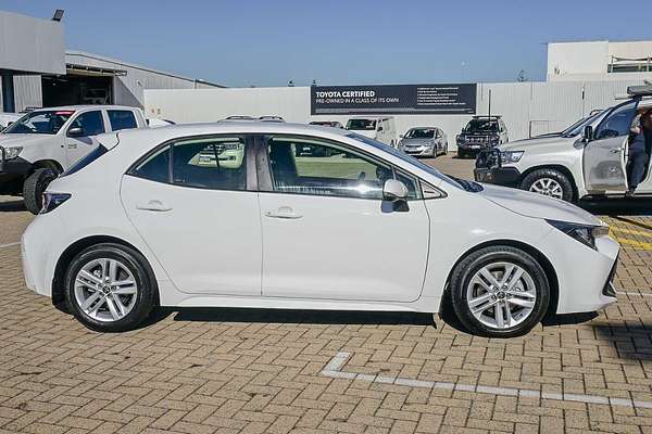 2021 Toyota Corolla Ascent Sport MZEA12R