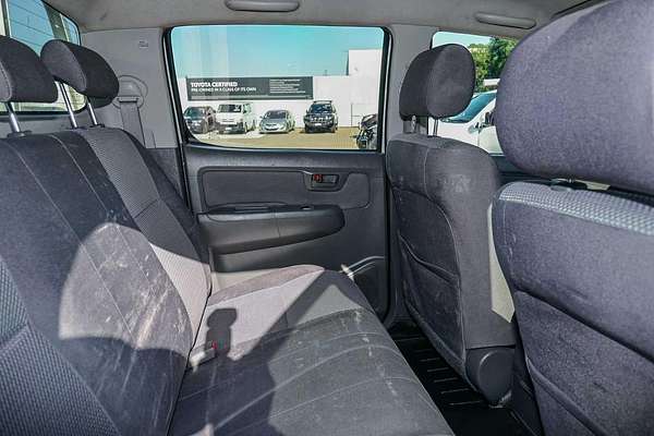 2013 Toyota Hilux SR KUN26R 4X4