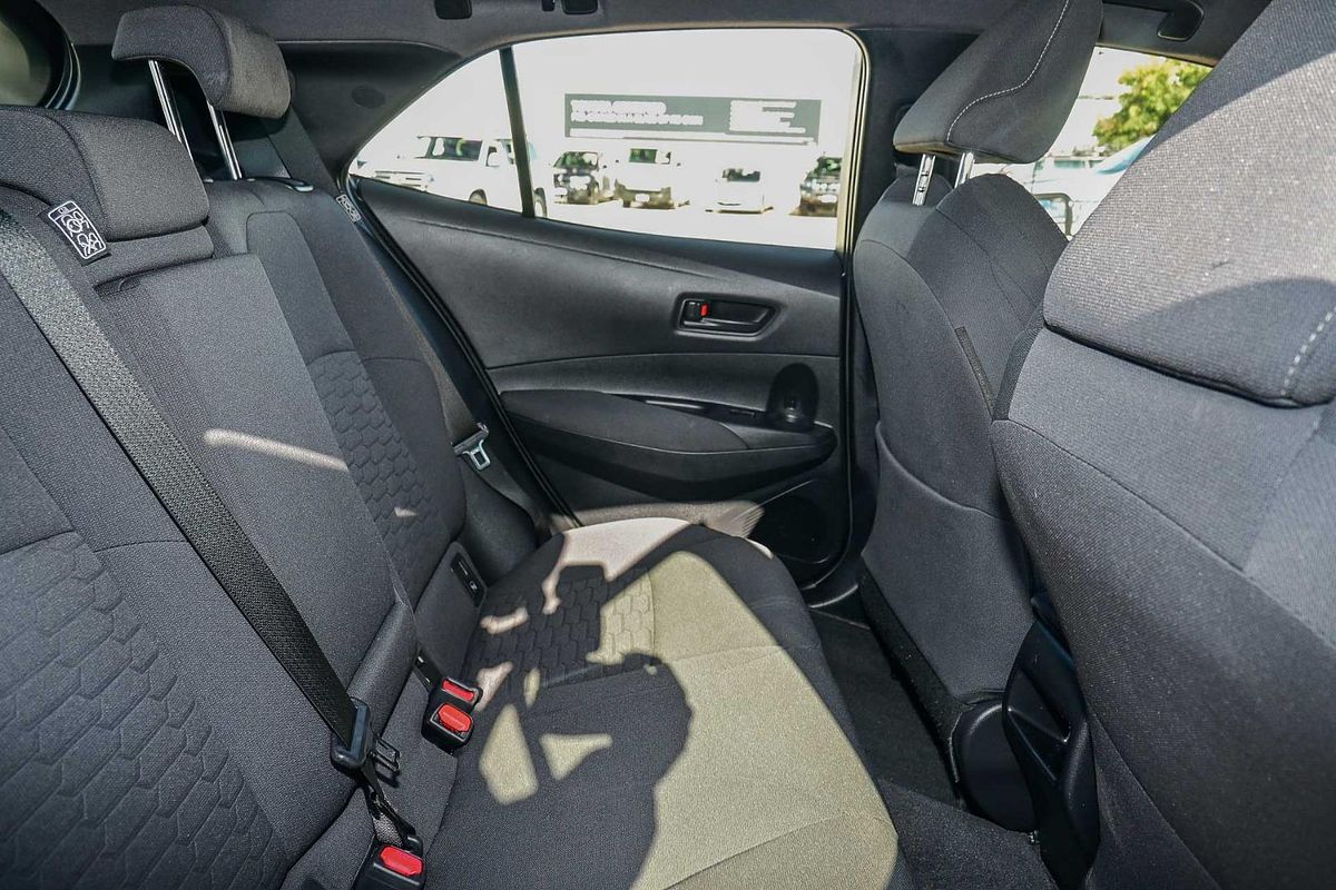2021 Toyota Corolla Ascent Sport MZEA12R