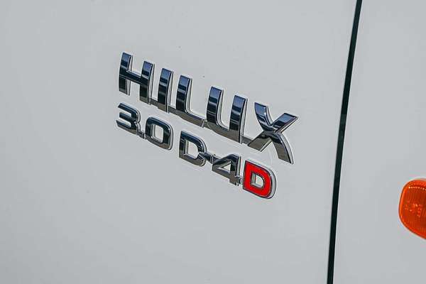 2013 Toyota Hilux SR KUN26R 4X4