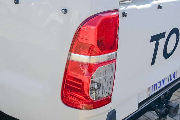 2013 Toyota Hilux SR KUN26R 4X4