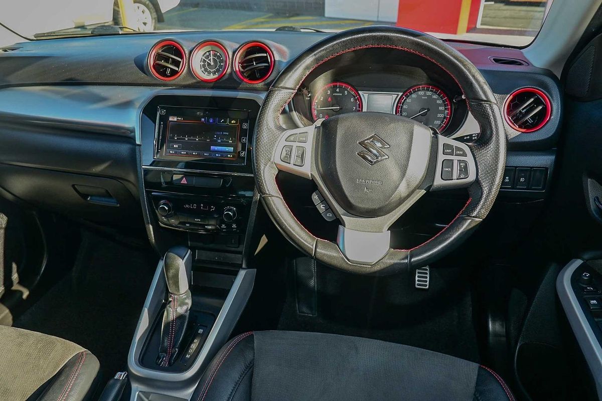 2017 Suzuki Vitara S Turbo LY